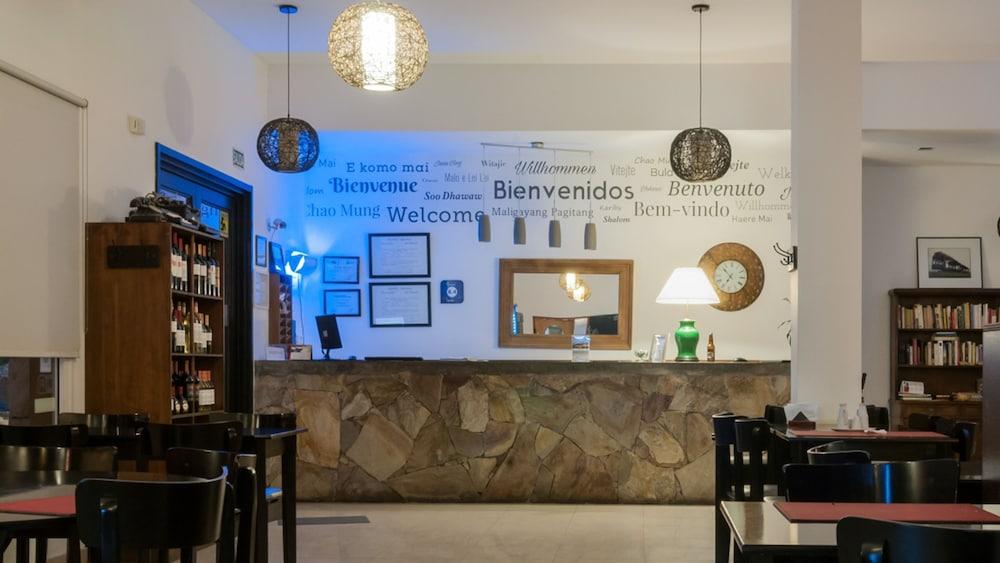 Hotel Pro 3*